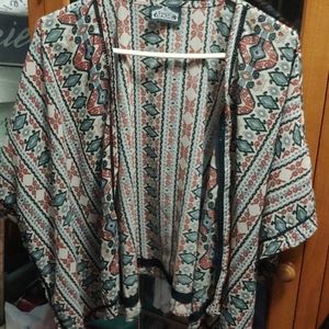 Patterned short kimono